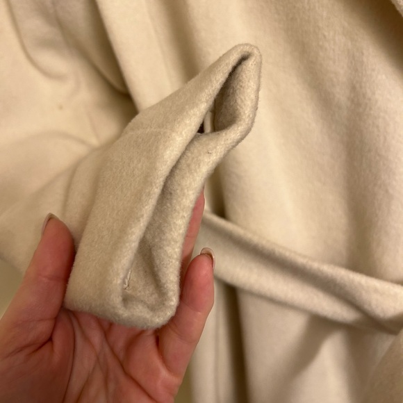 Jacket - Picture 4 of 6